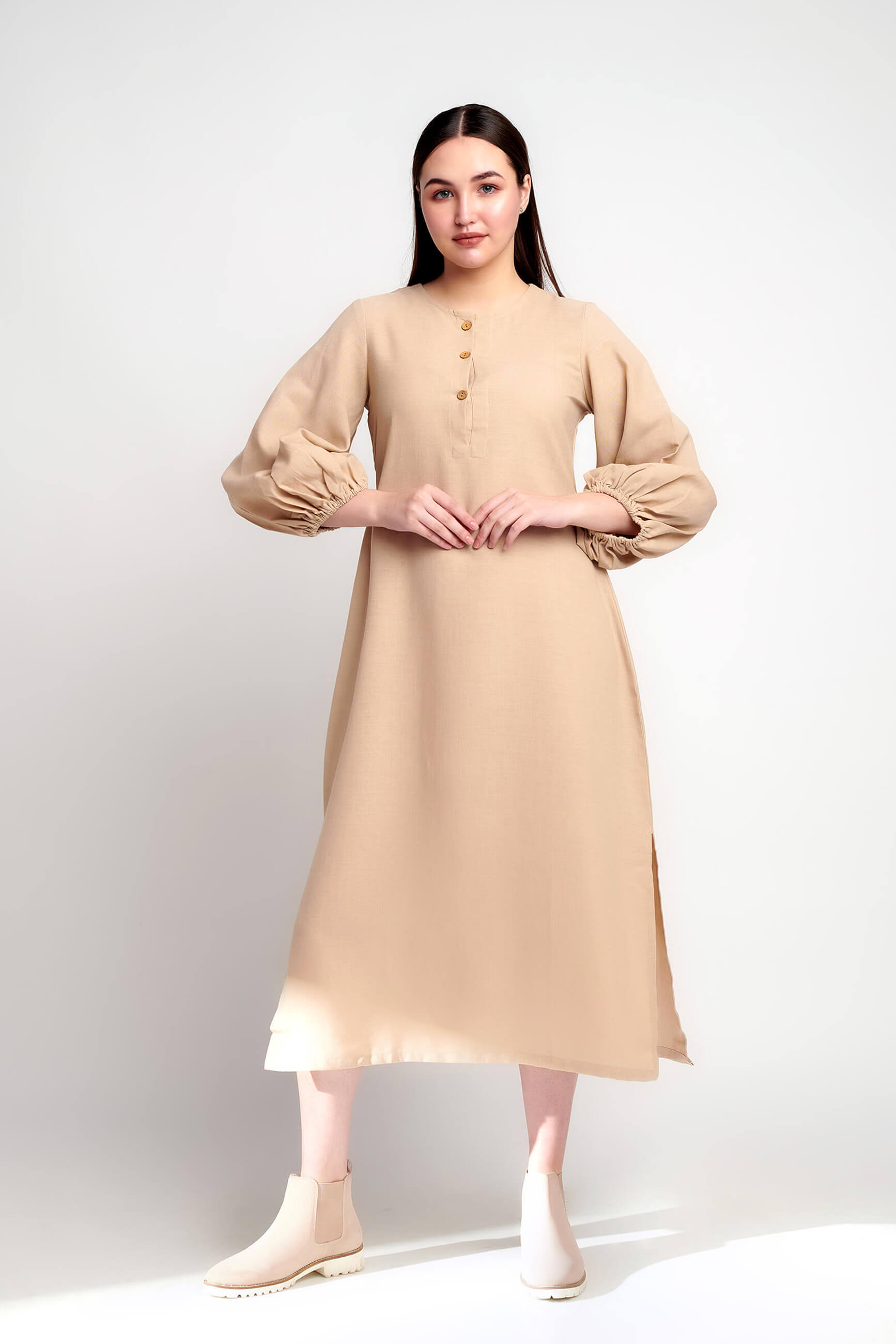 Golden Sands Midi Elegance